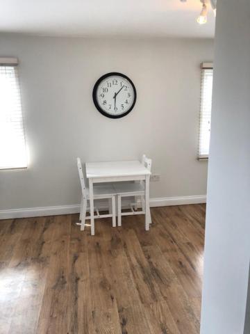 Apartment Fantastic Large 1 Bed Loft Flat Close To Heathrow - 77vfr5 *
